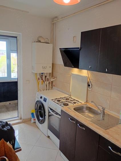 Inchiriez garsoniera Militari Residence - 7