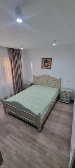 Inchiriez apartament cu 4 camere - 9