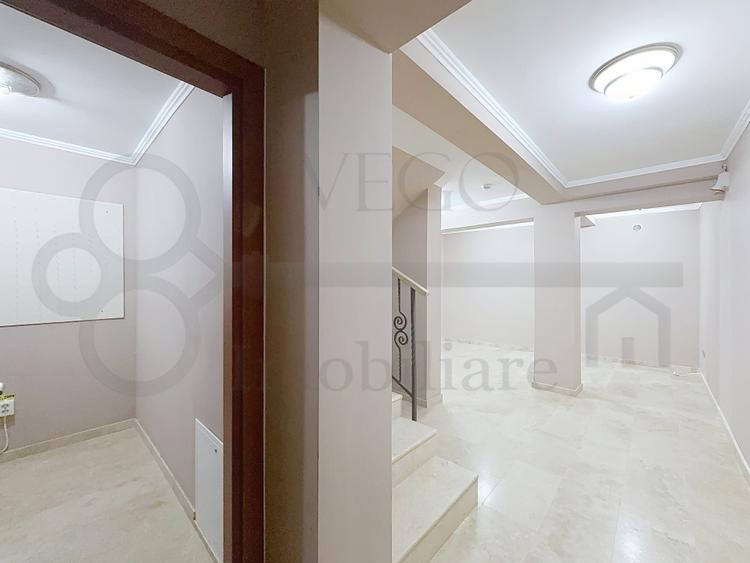 Spatiu de birou 85 mp, 2 garaje, Central - zona Clinicilor - Platinia - 10
