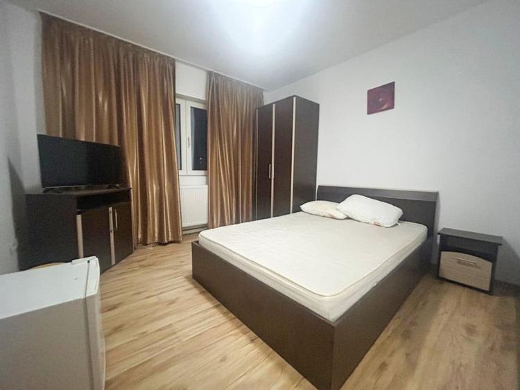 Pensiune cu 10 camere in Mamaia-Sat, zona LIDL . Oportunitate de investitie - 10