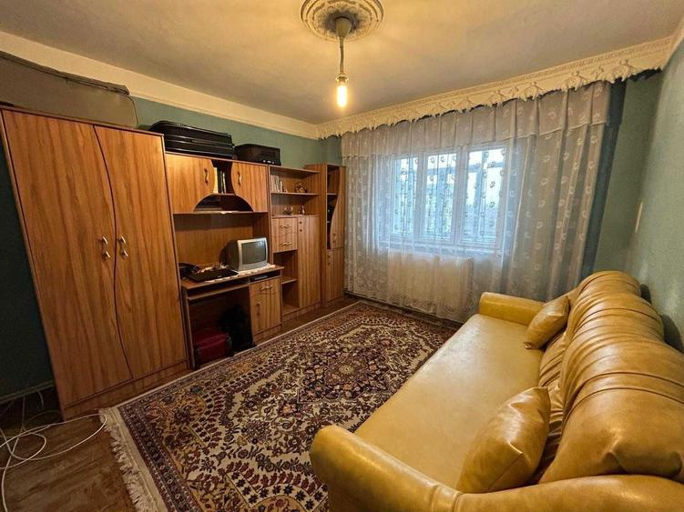 Proprietar - Apartament cu 3 camere, 94 mp, zona PRIMARIE; PRET FIX - 7