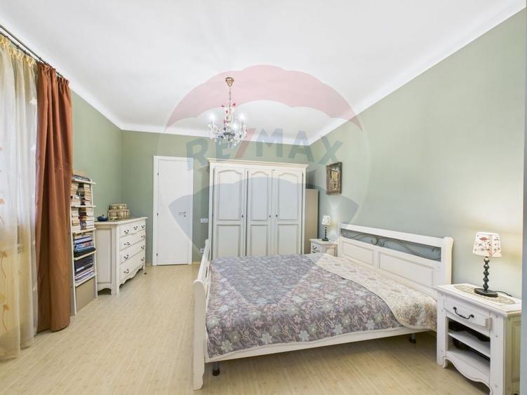 Apartament cu 2 camere de vânzare pe strada Londra in zona Capitale - 9