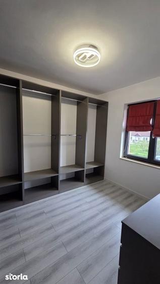 Casa tip duplex finisata, Strada Alunului - 11