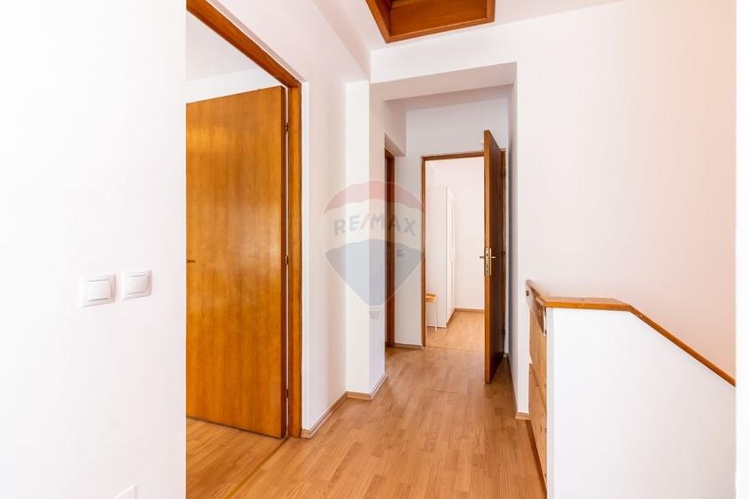 Vanzare Vila Familiala Azur Pipera, 4 cam 120mpu, curte mare, 2XP - 17