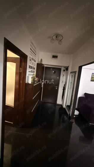 Apartament 3 camere zona pia?a mare bloc cu Mateo