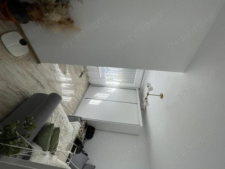 De vanzare Casa spa?ioasa ?i eleganta in zona Nadlac, jud. Arad - 3