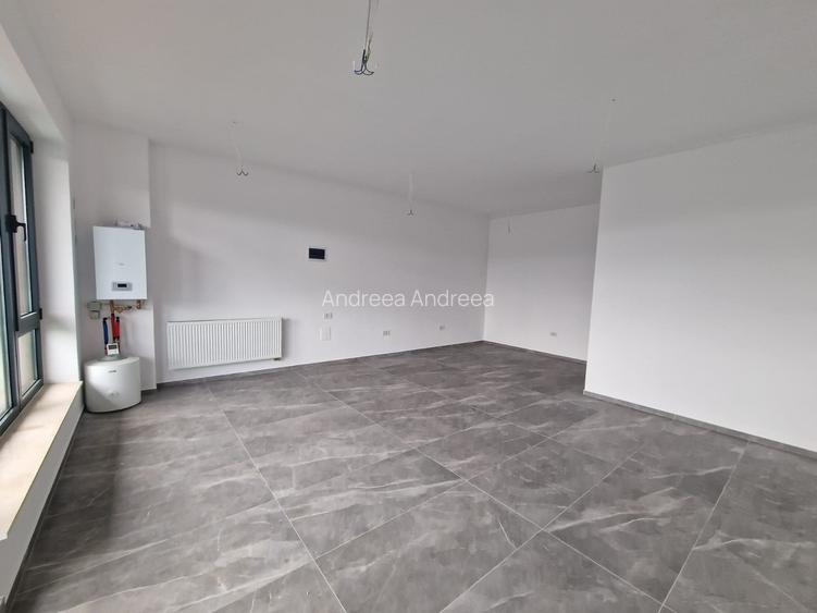 Spațiu comercial, 46 mp în Tractorul Spațiu comercial, 46 mp în Tractorul