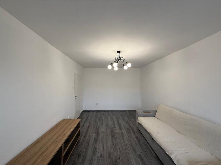 Apartament 3 camere ,zona Ursus B-dul Traian - 7