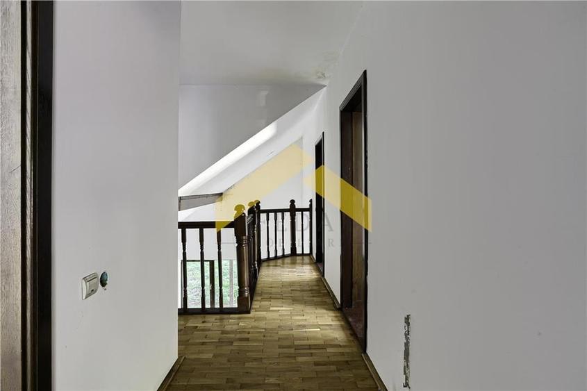 Casa cu padure de vanzare in Savarsini - 28