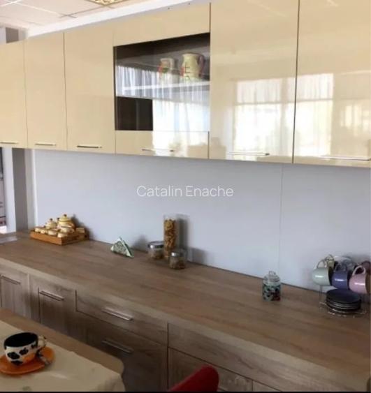 Apartament 3 camere Zona Comcereal - 68 mp