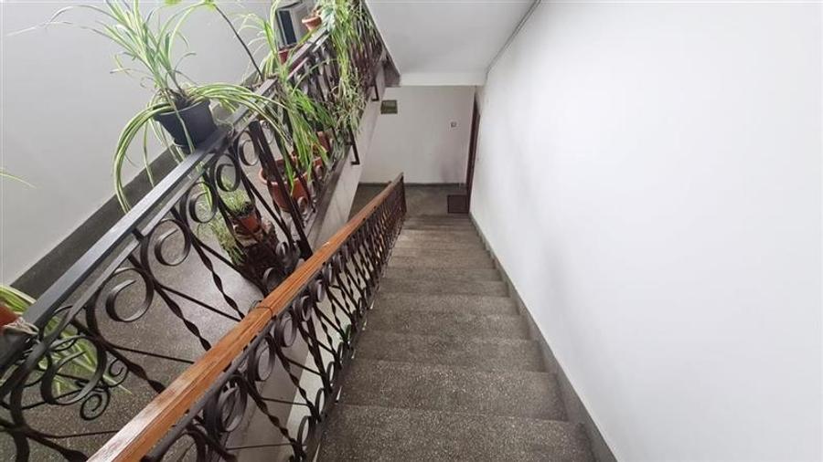 Apartament in asociatie, renovat, 6 cam 2 nivele cu garaj Elisabetin - 26