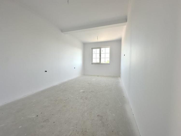 COMISION 0% Duplex despartit prin camera tehnica, 5 camere - Giarmata - 3