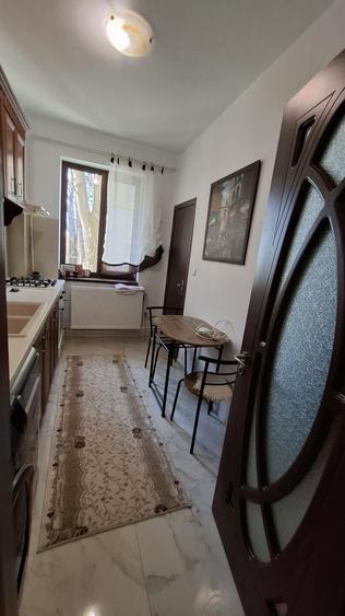 COPOU-ap. 2 camere,50 mp, decomandat,mobilat si utilat,et.1/3,LIBER,BOXA! - 5