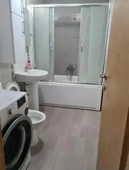 Apartament o camera zona Complex Studentesc