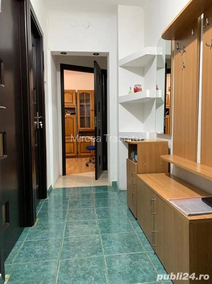 Inchiriez ap 2 camere decomandat zona 1mai ,facultatea de medicina ,spitalul nr.1 Inchiriez ap 2 camere decomandat zona 1mai ,facultatea de medicina ,spitalul nr.1