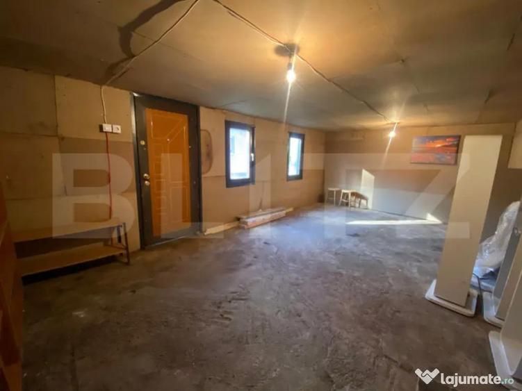 Casa traditionala din piatra, modernizata, la doar 22 km de - 1