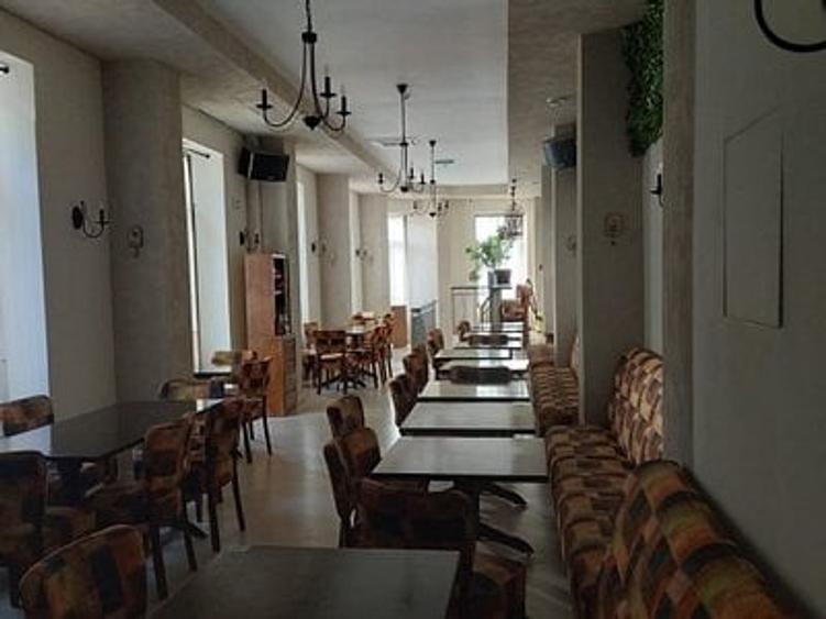 Spațiu comercial centrul istoric - consolidat - 3