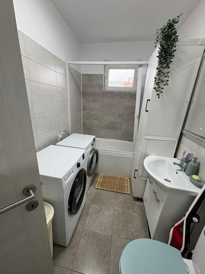 Garsoniera decomandata, 40 mp, terasa 18 mp - 8