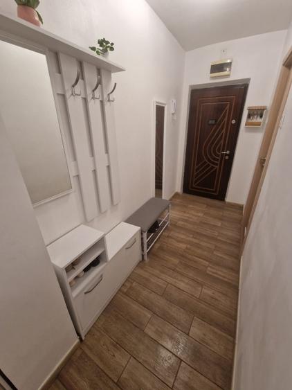 3 camere decomandat | centrală proprie | renovat complet, mobilat | Sector 2 - 12