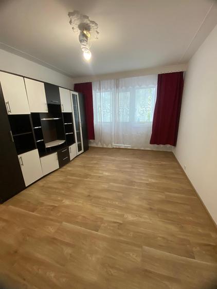 2 camere semidecomandate, ETAJ 1, scoala Ion Luca - 1