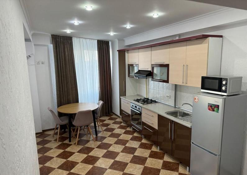 Apartament de vanzare - 1