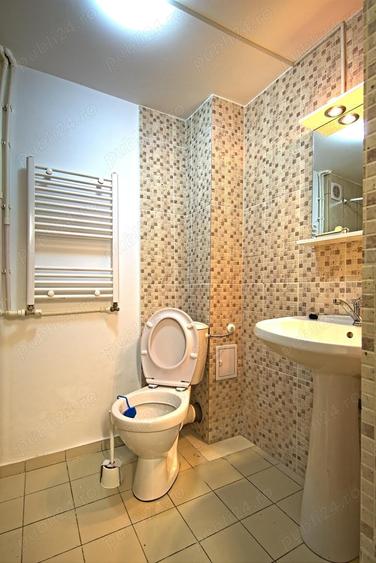 Inchiriez casa la curte sect.5 - 1