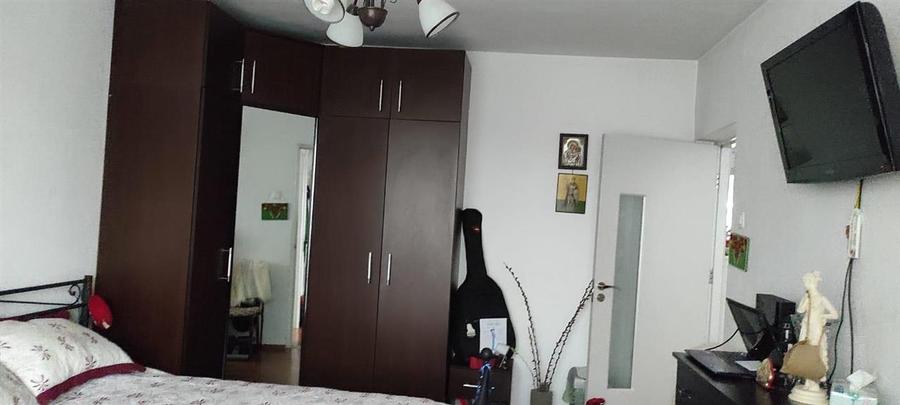 Ap 3 cam conf 1 Scolilor 75 mp mobilat si utilat - 10