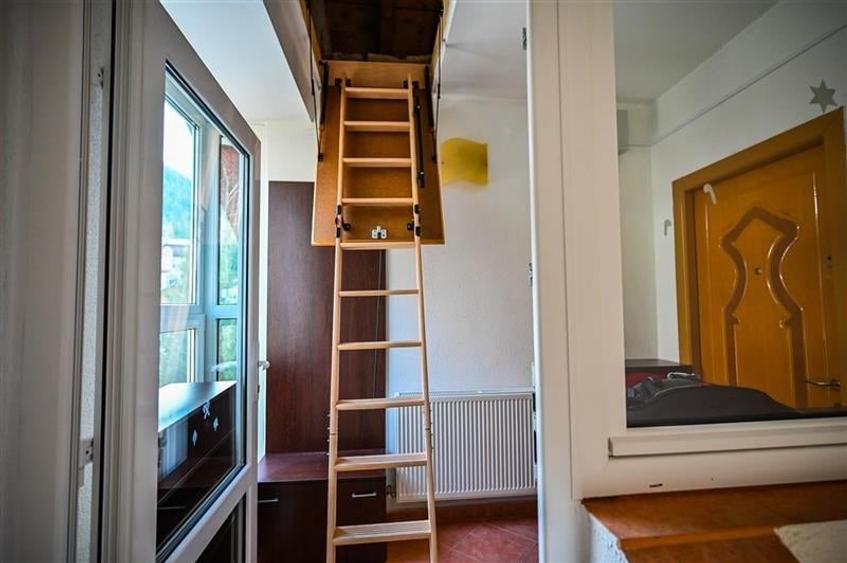 Film! Resedinta eleganta, accesorizata, in frumoasa statiune Poiana Brasov. - 20