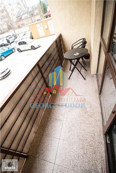 Apartament 2 camere total decomandat + parcare privata, Str. Acvilei 4 - 7
