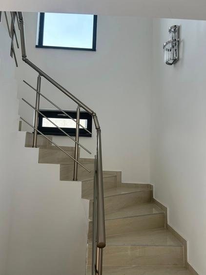 Vilă individuală P+1  5 camere 3 băi Zona Giulesti - 23