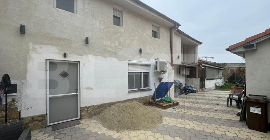 Casa tip duplex cu doua unitati locative si terasa acoperita - 4