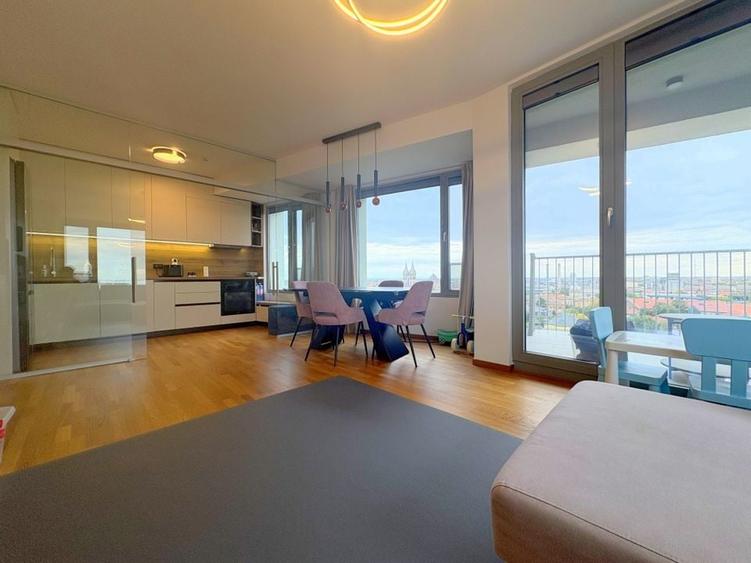 3 camere, mobilat, vedere panoramica, in zona Centrala - 2