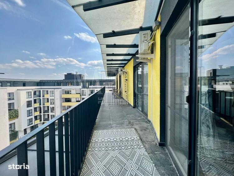 Apartament cu 3 camere semidecomandat în Central