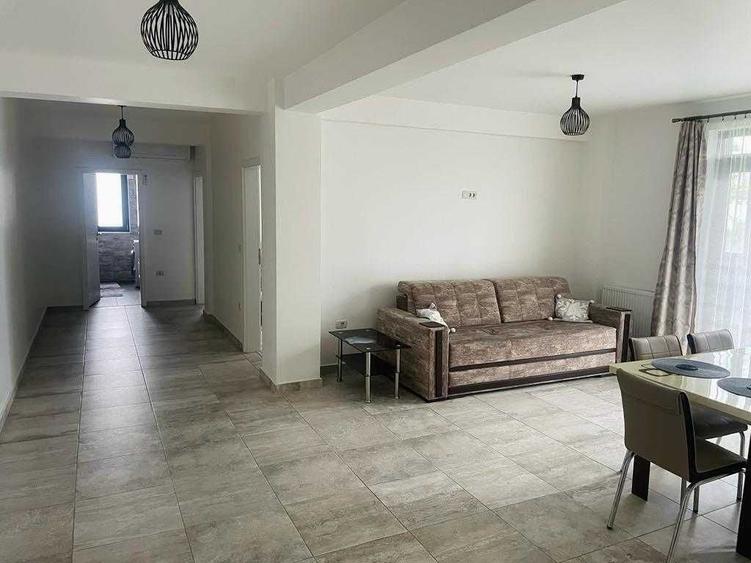 Apartament cu 3 camere decomandat, mobilat în Valea Lupului