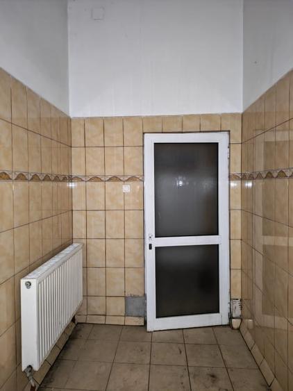 Hala vanzare Calea Republicii - 10