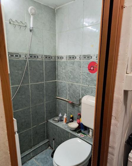 Inchiriez Garsoniera Drumul Taberei - pret negociabil - 10