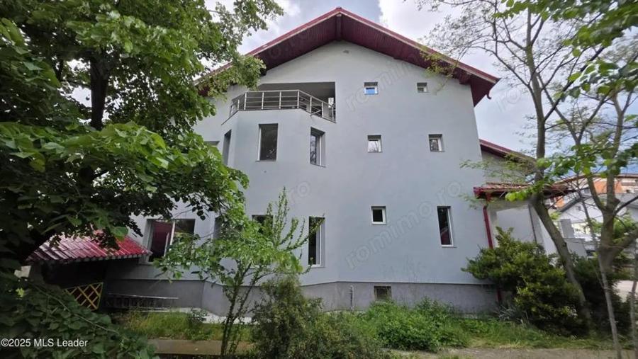 Voluntari, Revolutiei, Vila 2006, 560 mp, teren 1120mp - 17