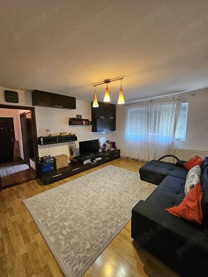 inchiriez apartament doua camere micro 11 - 1