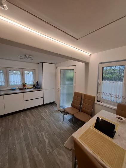 Ocazie!!!  Blascovici – Casa 8  camere - Proiect  2  Familii - 4