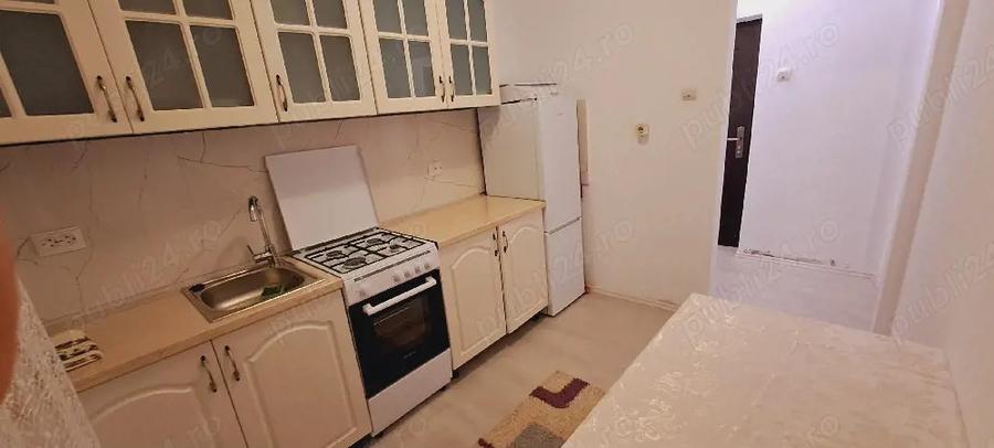 Garsoniera De Inchiriat - 4