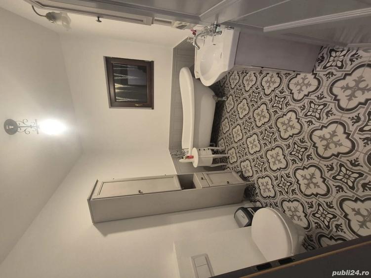 Inchiriez apartament cu 3 camere - 2