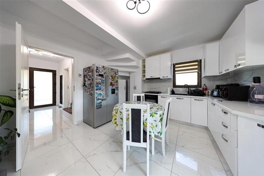 Vanzare Casa la cheie, constructie noua, intabulata,teren 680 mp - 38