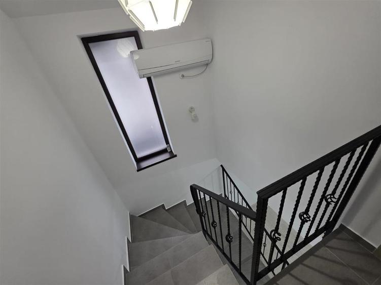 Vila mobilata si utilata- 4 camere - 2 bai - 350mp teren - 9