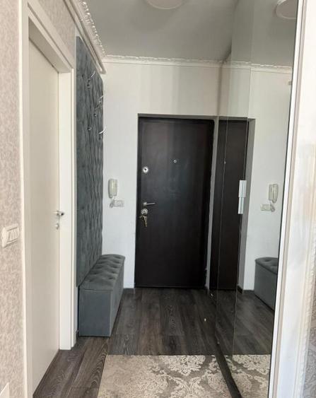 Bagadiru, 2 cam, decom, 56 mp, et. 4/5, an 2018 - 12