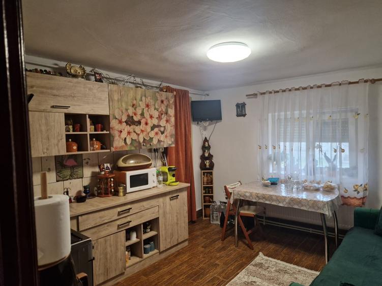 Agenție imobiliară vindem caaa la sol în Lumina - 5