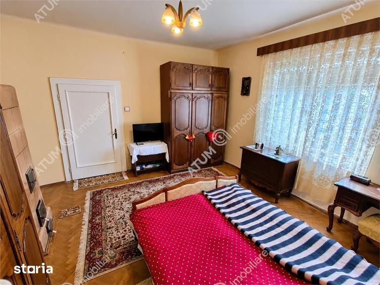 De vanzare casa cu 3 camere pivnita garaj si 508 mp teren in Sibiu - 20
