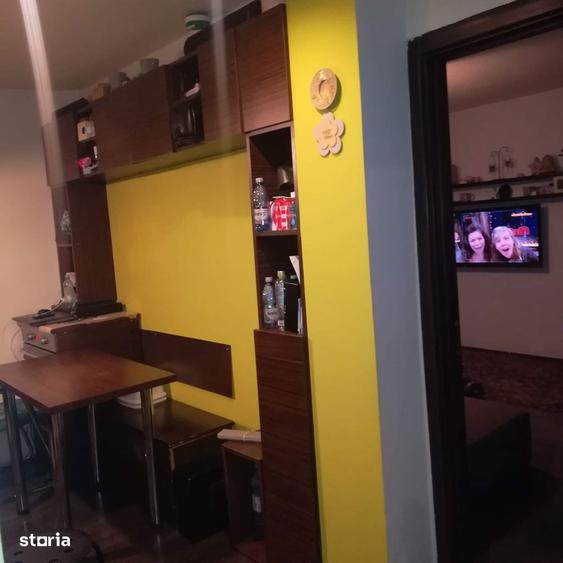 Apartament cu 3 camere în 1 Mai