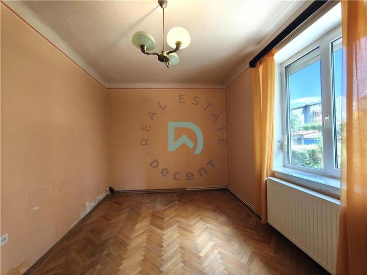 Apartament cu 2 camere decomandat în Brașovul Vechi