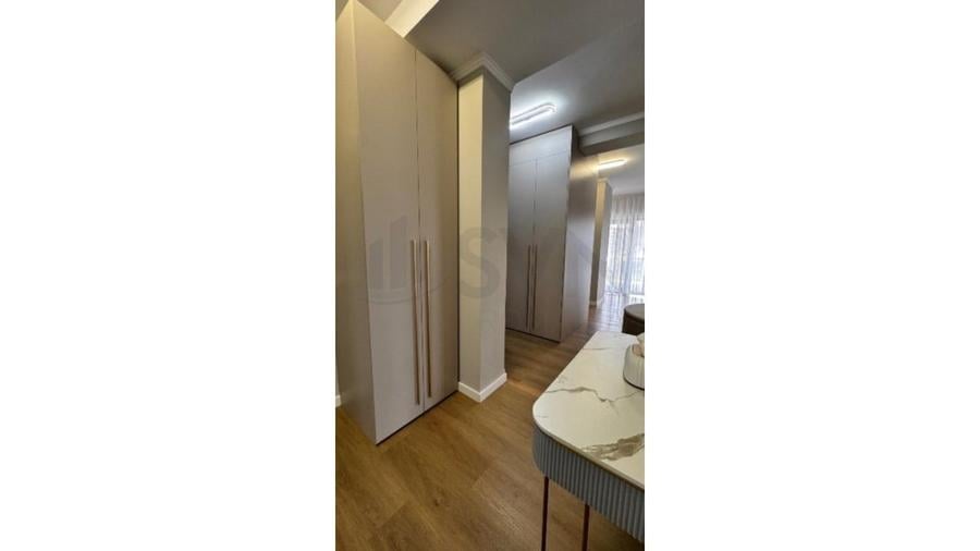 Apartament cu 3 camere decomandat, mobilat în Pipera