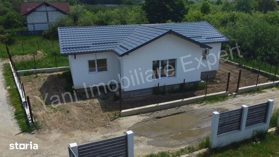 Casă cu 3 camere cu Teren 251 Mp în Central